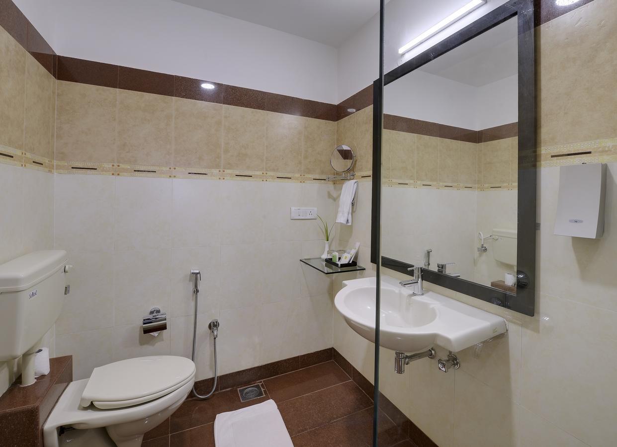 Sterling Kanha Exterior photo